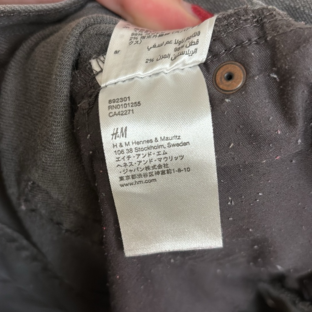 H&M Gray Low Rise Button Fly Skinny Jeans - Picture 9 of 12